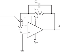 电荷放大器等效电路图